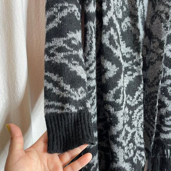 Garnet Hill Mohair Blend Open Front Cardigan Fringe Hem Women Sz Small - Picture 8 of 12